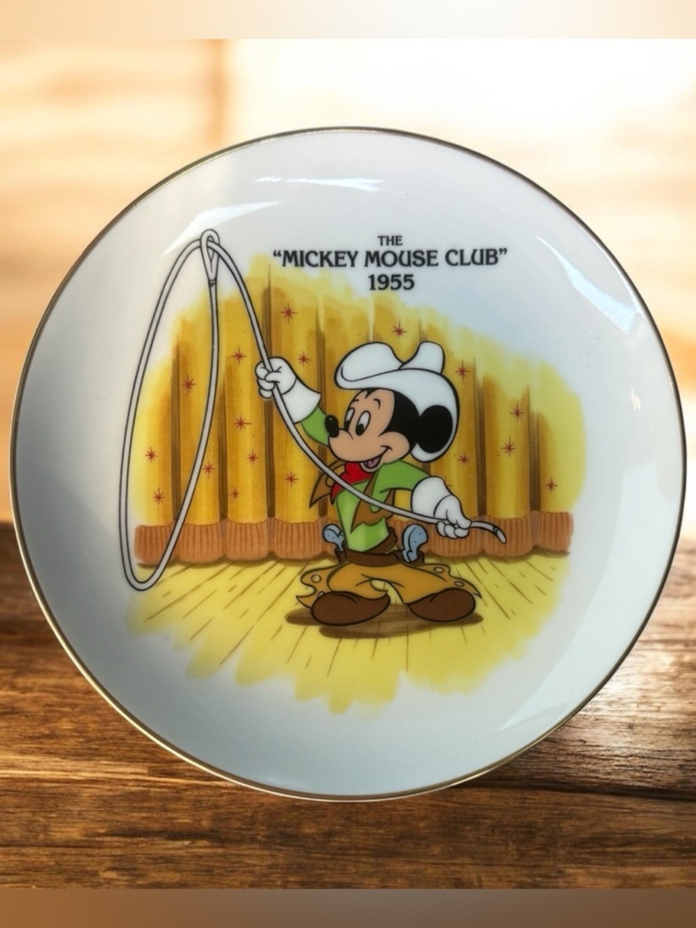 Disney's "The Mickey Mouse Club” 6” Collectors Plate 1955 with Wall Hang